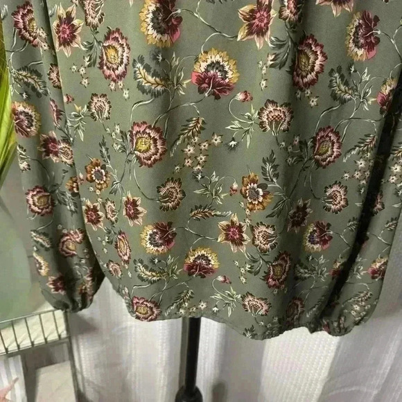 Joie Women’s L Floral Long Sleeve Mock Neck Blouse Modest Business Casual Tunic - Picture 7 of 12